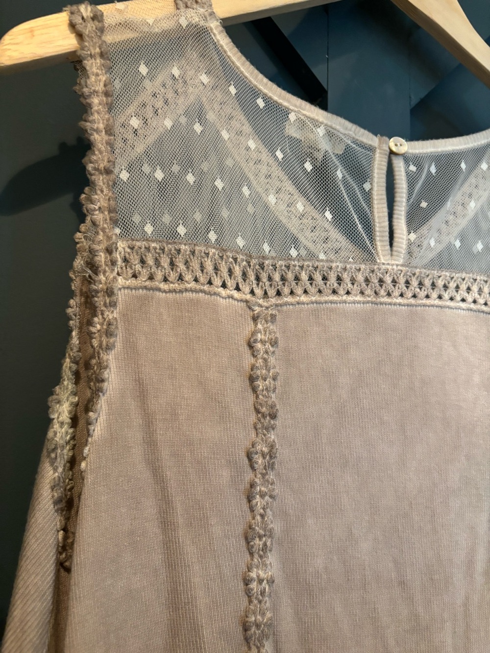 POL Vintage Washed Lace Trim Tunic Top - Picture 3 of 5